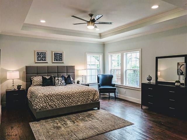 Bungalow bedroom