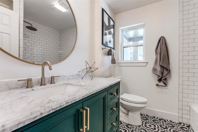 2nd bathroom after home staging