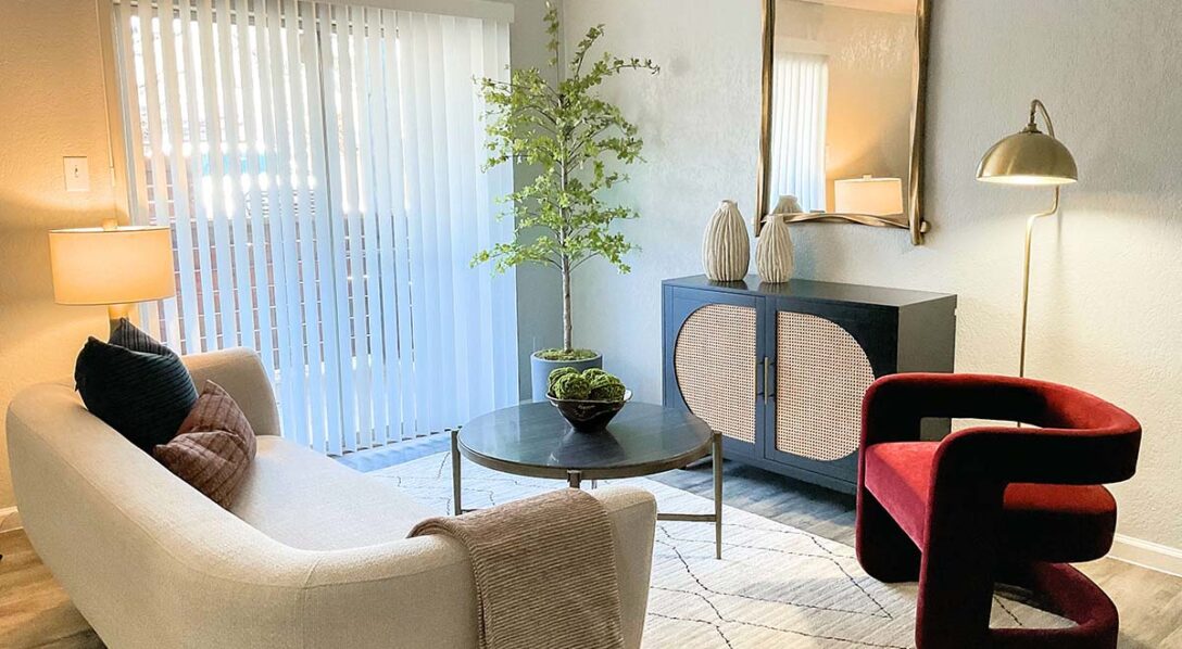 Staged apartment with District ModelEasy